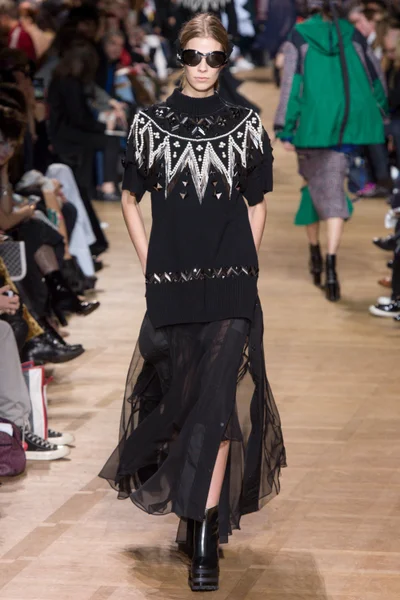 Look 39